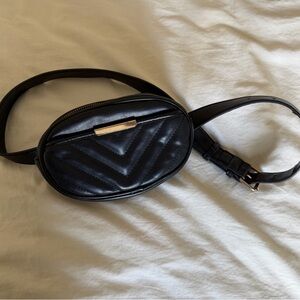 Black and Gold Fanny Pack
